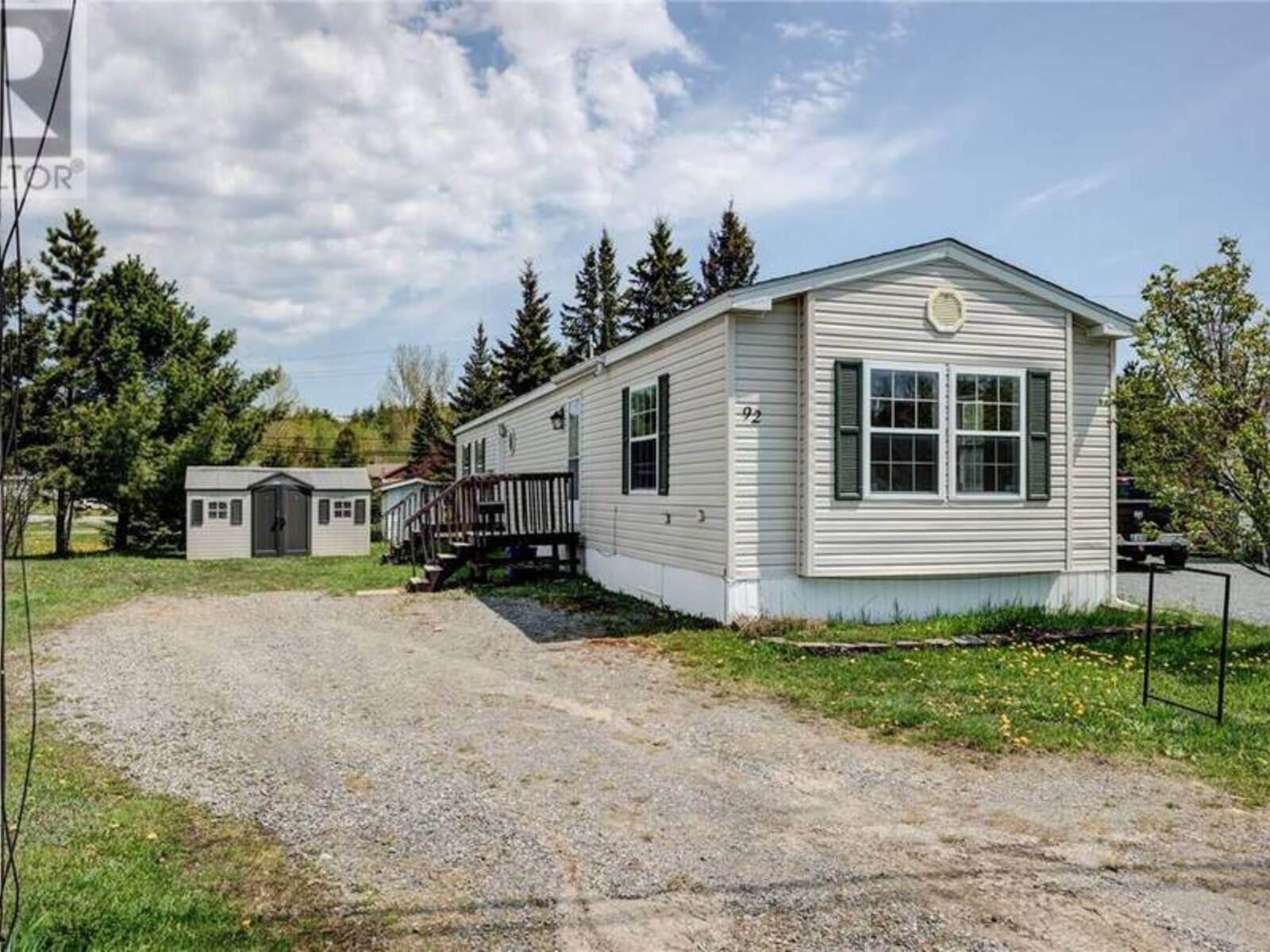 92 Corbin Avenue, Greater Sudbury, Ontario P0M 3C0