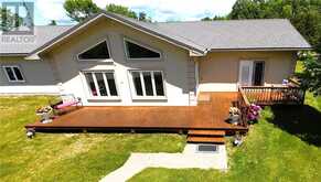 14 Maplewood Trail | Manitoulin Island Ontario | Slide Image Thirty-seven
