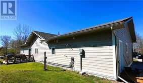 14 Maplewood Trail | Manitoulin Island Ontario | Slide Image Nine