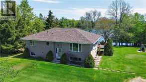 44 North Oakcliff Drive | Manitoulin Island Ontario | Slide Image Forty-one