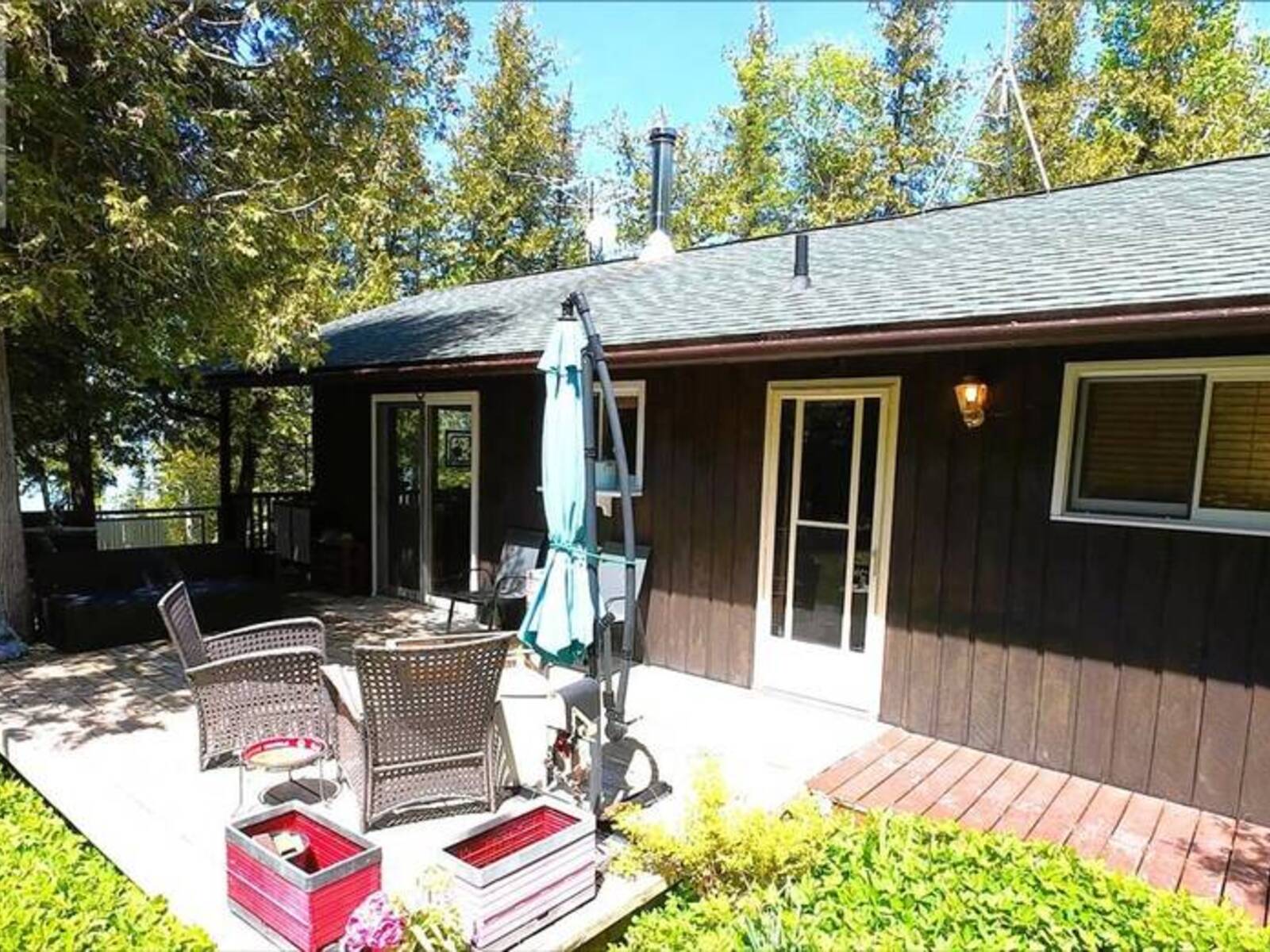 214 Tamarack Lane, Manitoulin Island, Ontario P0P 1K0