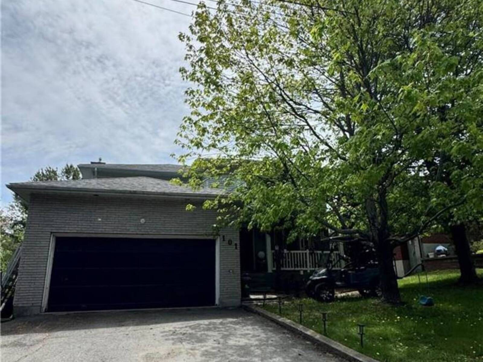 101 Field, Greater Sudbury, Ontario P3Y 1B2