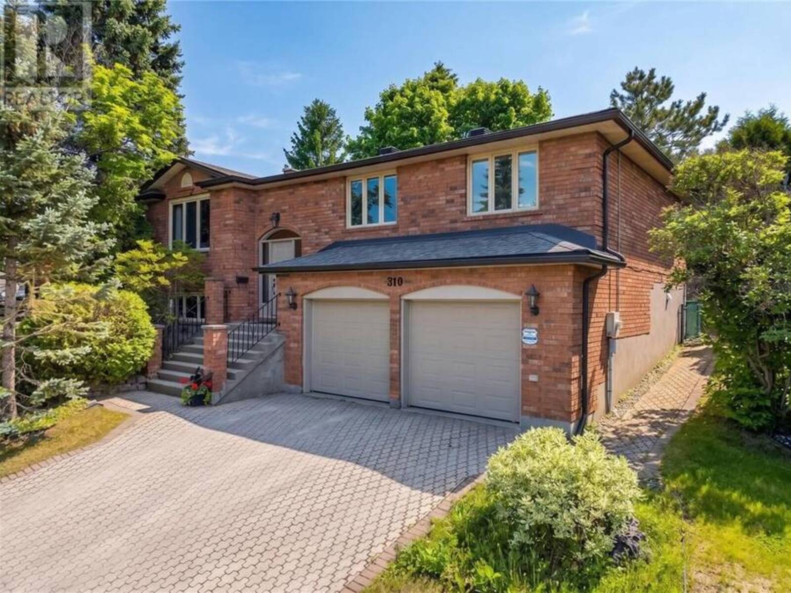 310 Moonrock Avenue, Greater Sudbury, Ontario P3E 5W2