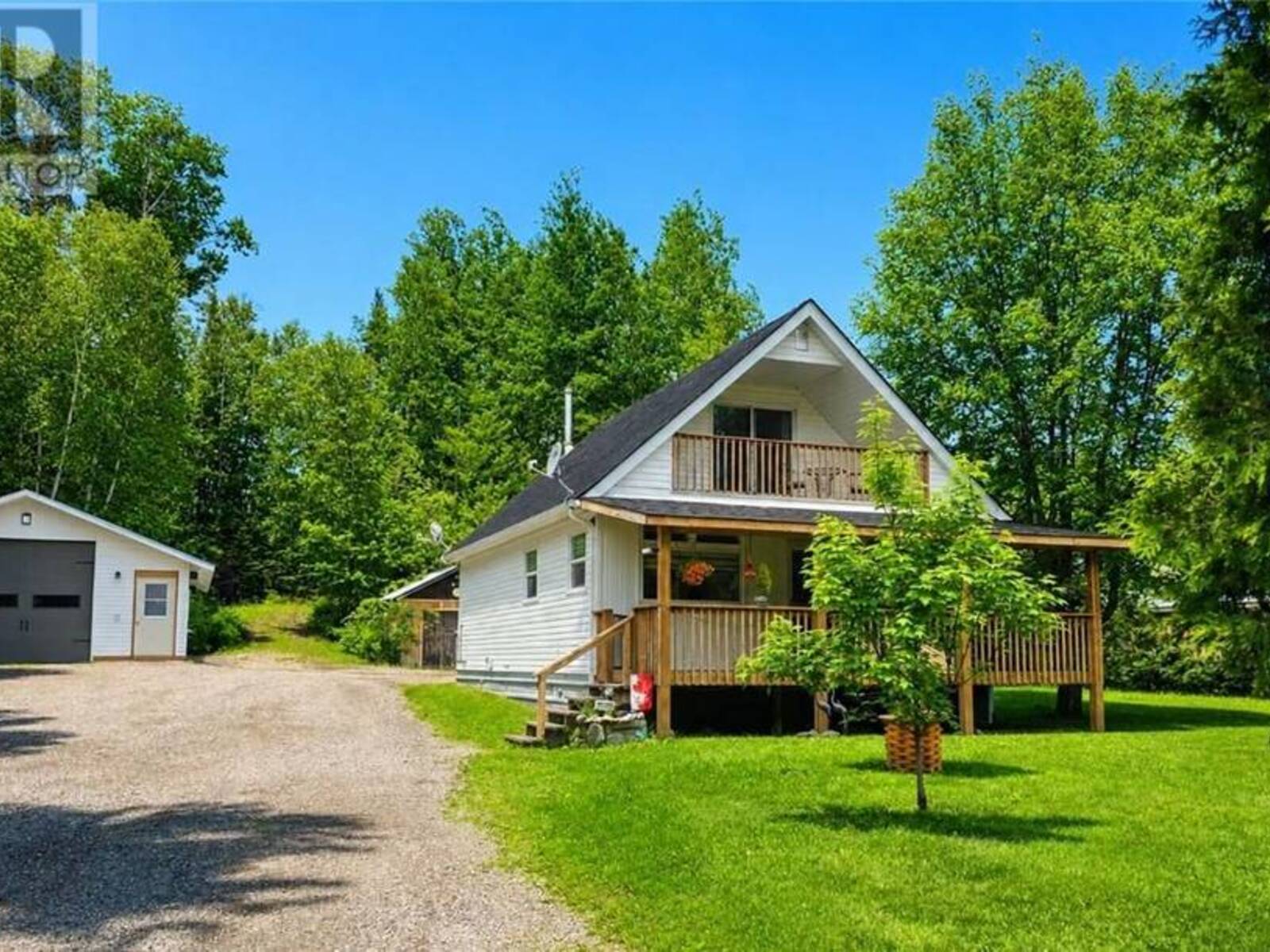307 Deschene, Greater Sudbury, Ontario P0M 2X0
