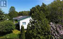 39 Blake Steet W | Manitoulin Island Ontario | Slide Image Thirty-five
