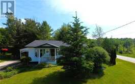 39 Blake Steet W | Manitoulin Island Ontario | Slide Image Thirty-seven