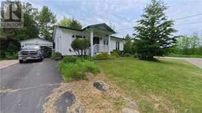 39 Blake Steet W | Manitoulin Island Ontario | Slide Image Three