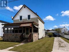 16 Lorne Street S Chapleau Ontario, P0M 1K0