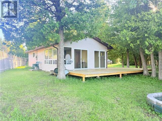 60 Leask Bay Shores Manitoulin Island Ontario, P0P 1N0 - 3 Bedrooms Waterfront Home For sale