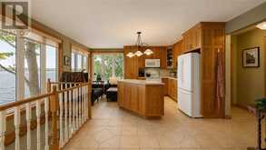 17 Beaton | Huron Shores Ontario | Slide Image Thirty-two