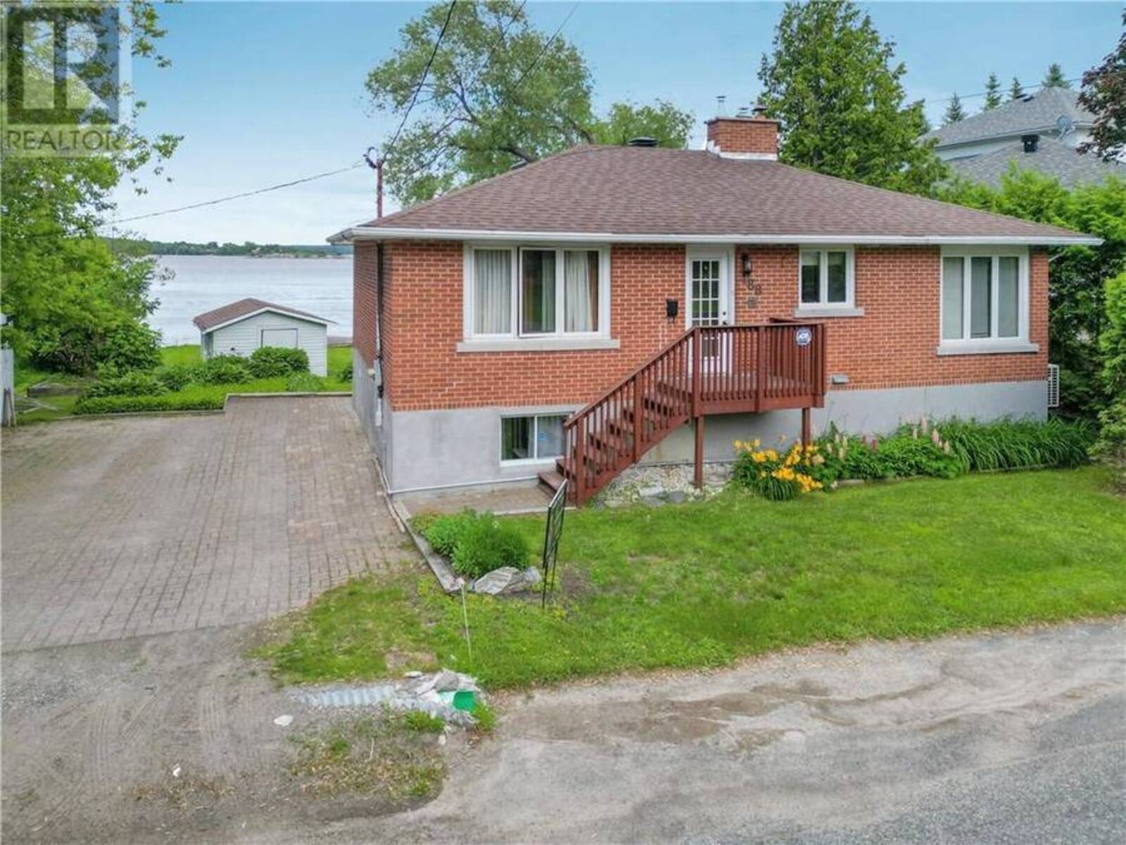 488 Lake Point Crt, Greater Sudbury, Ontario P3E 6J3