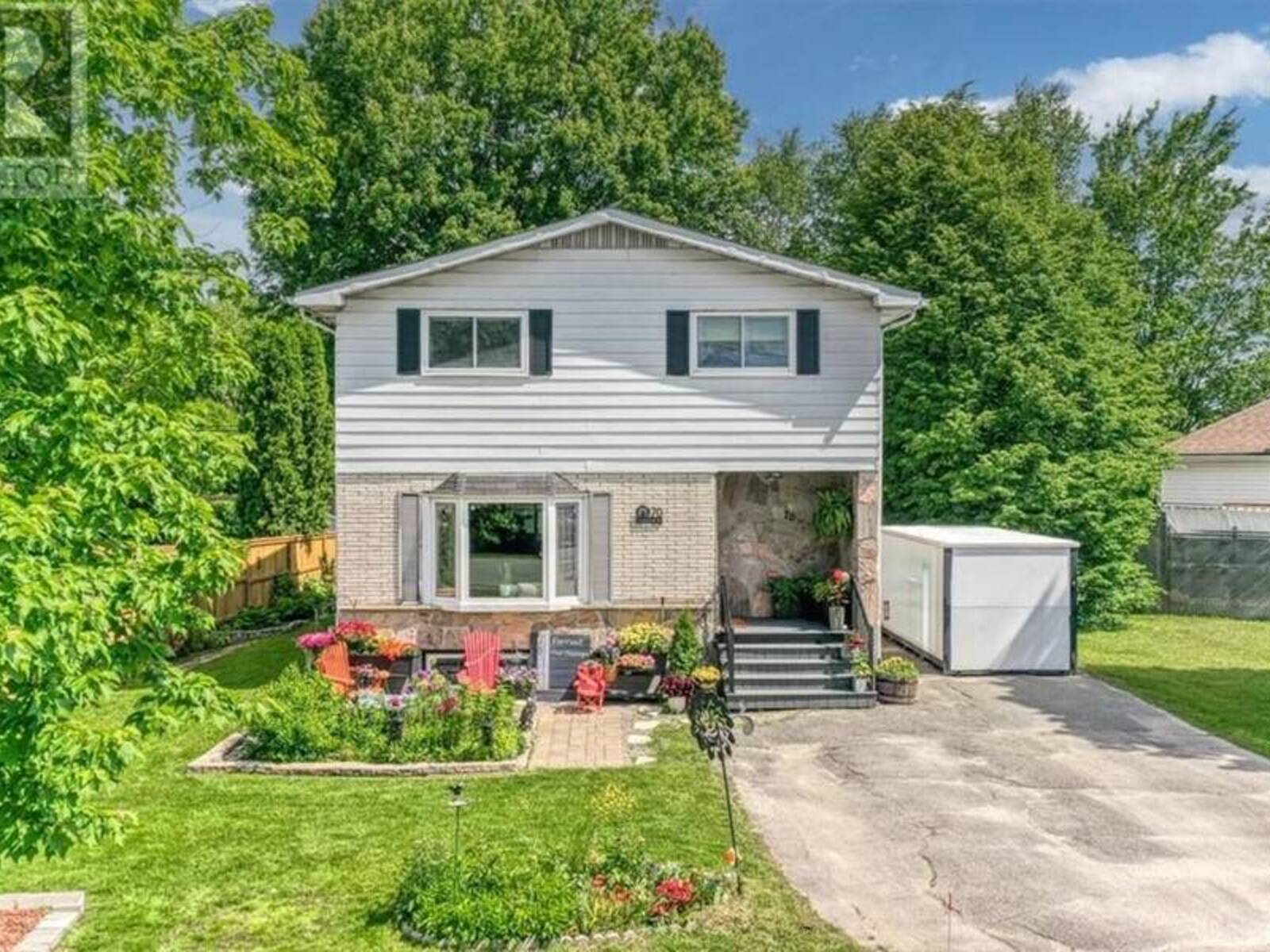 70 Barrington Street, Greater Sudbury, Ontario P3A 1A7