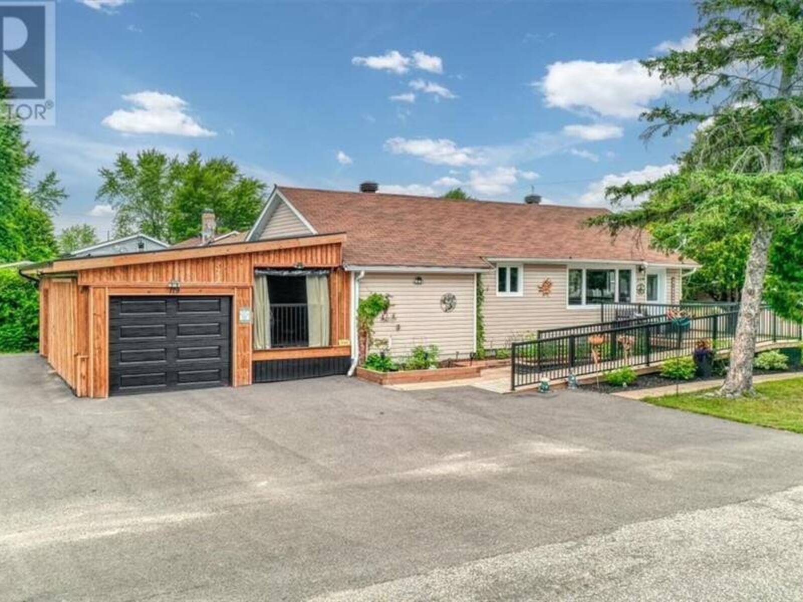 119 Mackie Street, West Nipissing, Ontario P2B 1G7