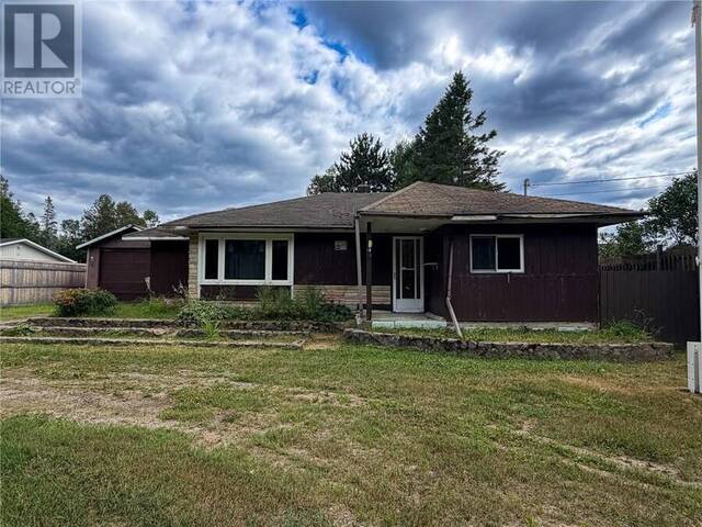 63 Larchmount Chelmsford Ontario, P0M 1J0 - 2 Bedrooms Waterfront Home For sale