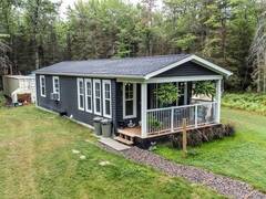 36 Douglas Road French River Ontario, P0M 2K0