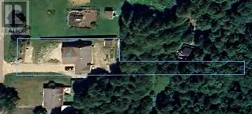 8 McQuarrie Blvd. | Manitoulin Island Ontario | Slide Image Four