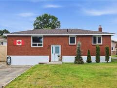 43 Shamess Crescent Espanola Ontario, P5E 1B9