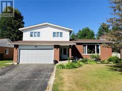 25 Goodman Avenue Espanola Ontario, P5E 1A5