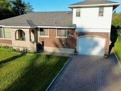 868 Westmount Avenue Greater Sudbury Ontario, P3A 1C4