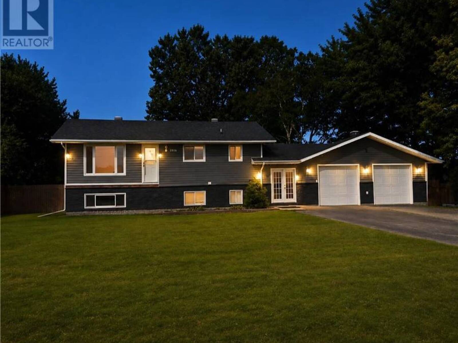 3211 Glendale court, Greater Sudbury, Ontario P3N 1A5