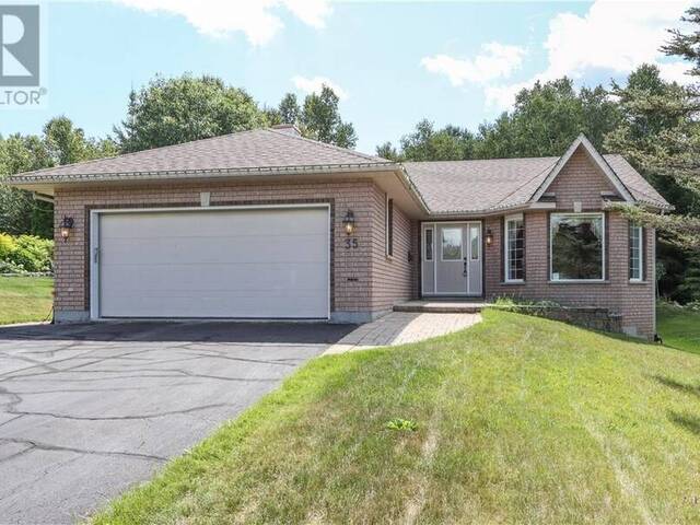 35 Bonnie Drive Greater Sudbury Ontario, P3Y 1P6 - Property For Sale