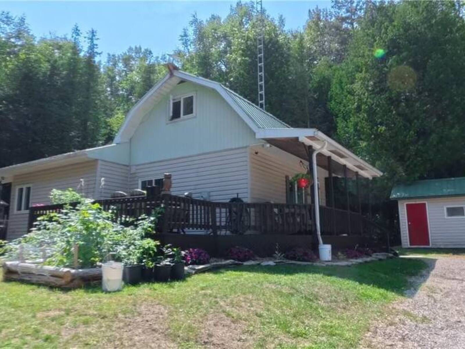 7 Oak Drive, Manitoulin Island, Ontario P0P 1J0