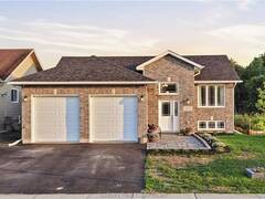 1663 Meadowlark Way Val Caron Ontario, P3N 0A8