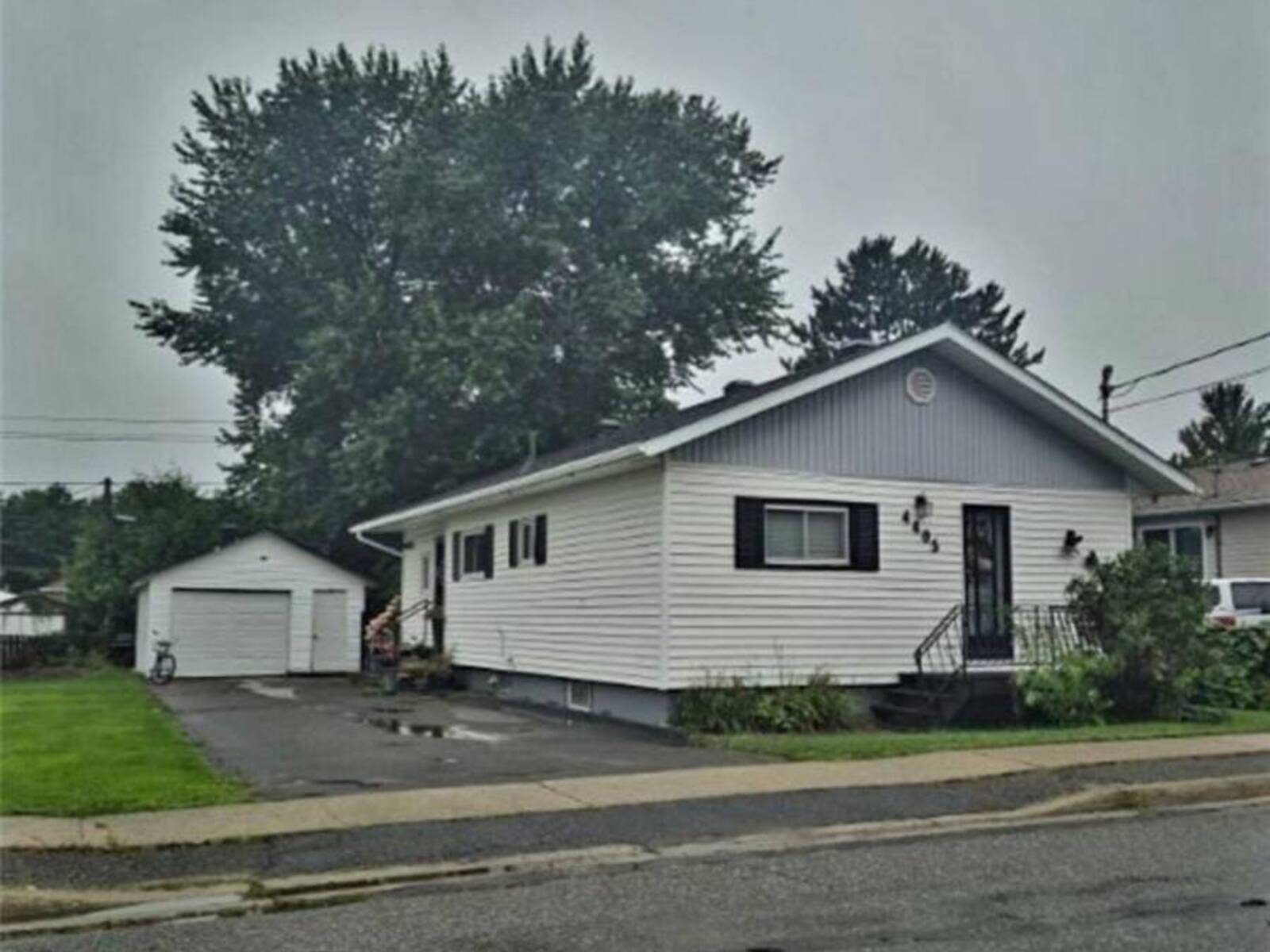 4405 NOTRE DAME AVE, Greater Sudbury, Ontario P3P 1L2