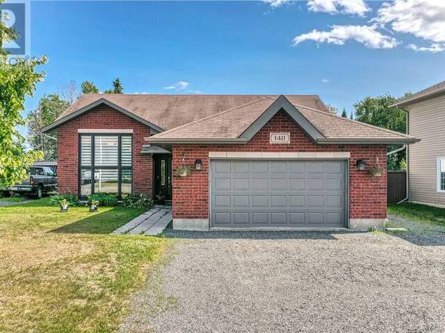 1411 Jeanne D'Arc Street Greater Sudbury Ontario, P3P 0B9 - Property For Sale