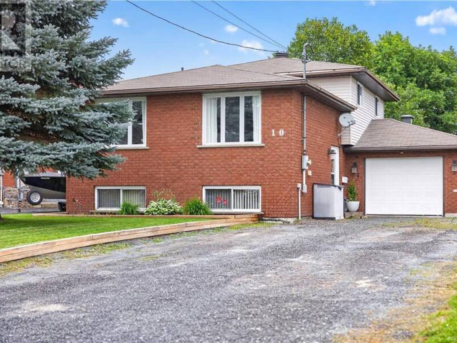 10 Firmin Court, Greater Sudbury, Ontario P0M 1B0