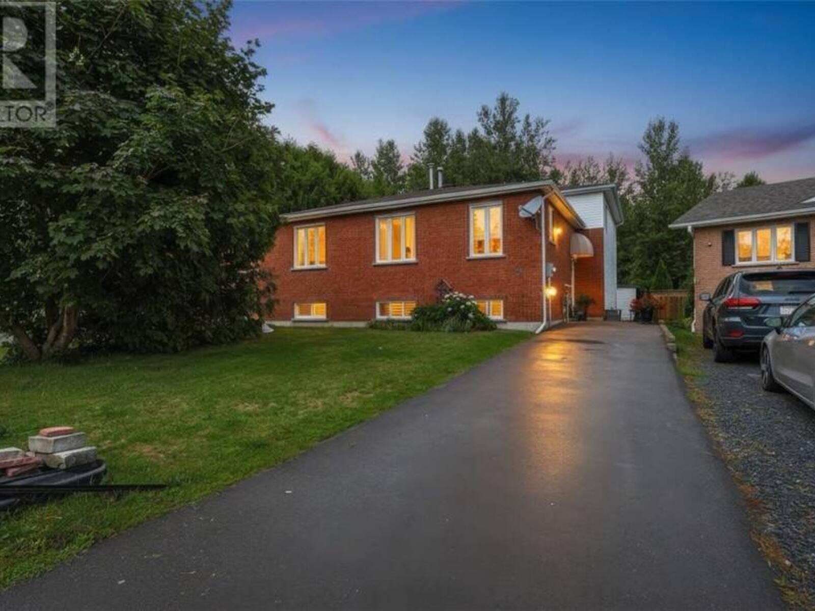 214 Benita Boulevard, Greater Sudbury, Ontario P3A 5Z5
