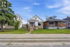 689 Ontario Street | Greater Sudbury Ontario | Slide Image Three