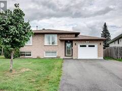 1858 Covewood Crescent Greater Sudbury Ontario, P3A 5T1