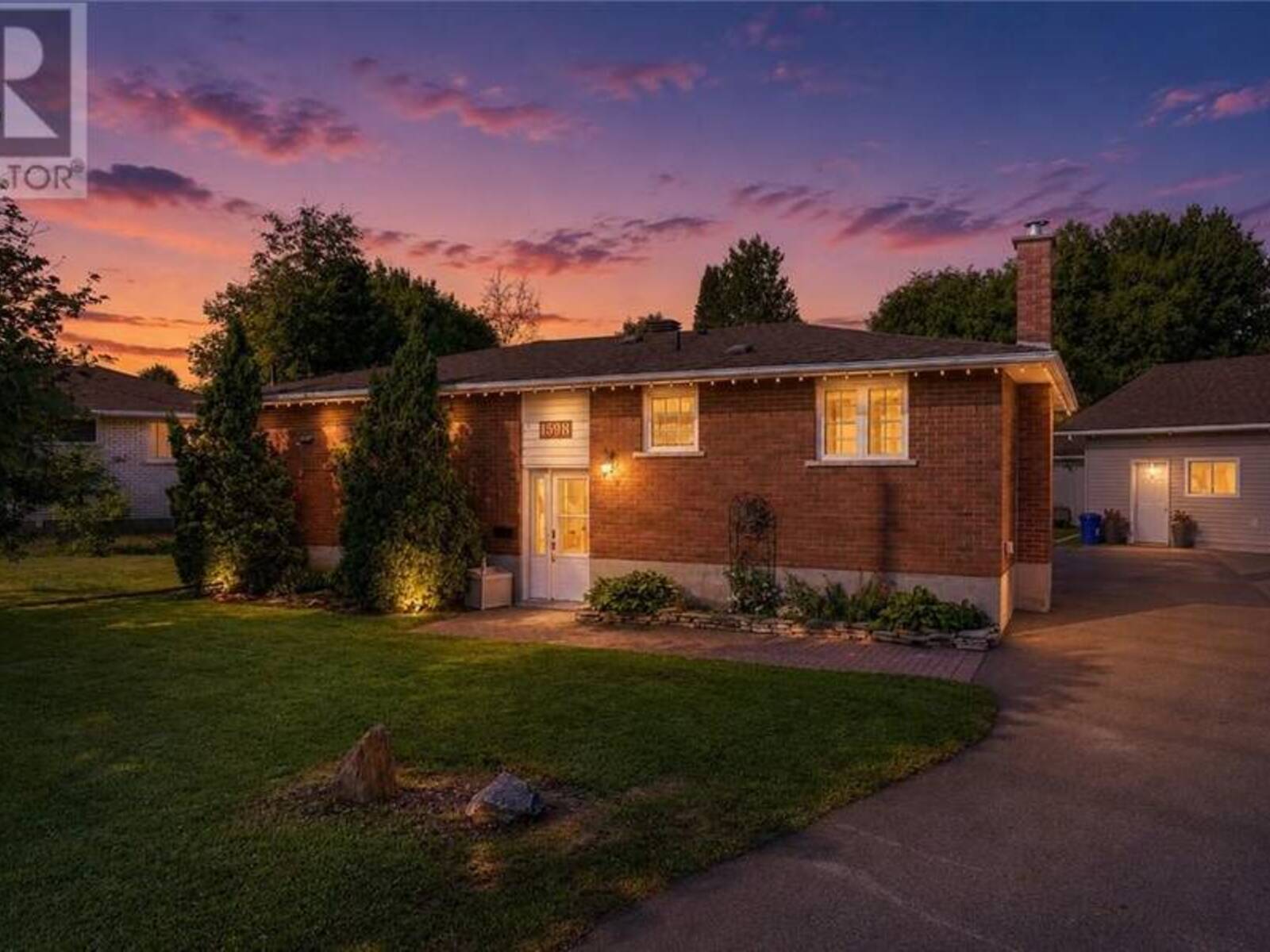 1598 Gary Avenue, Greater Sudbury, Ontario P3A 4G4