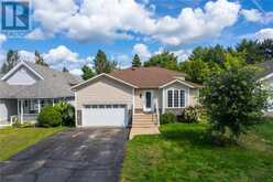 119 Watson Court | Greater Sudbury Ontario | Slide Image Two