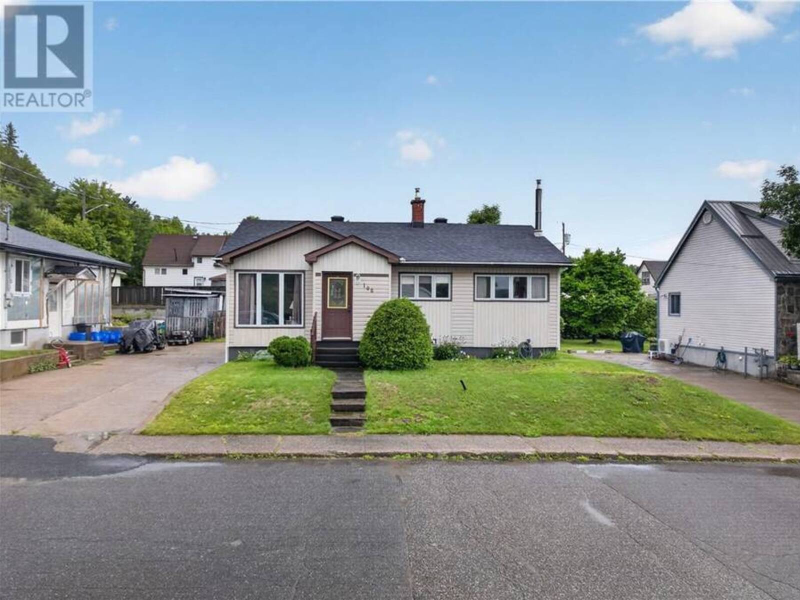 106 Rockview Road, Greater Sudbury, Ontario P0M 2C0