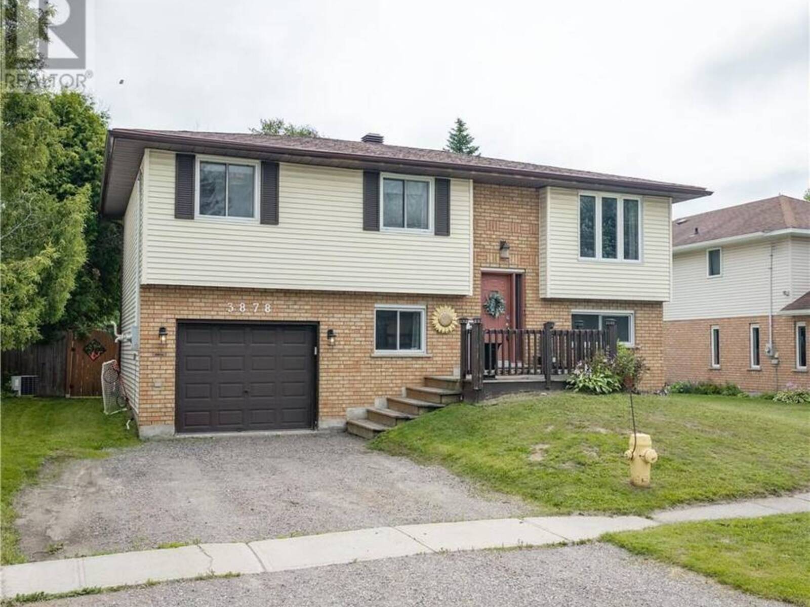 3878 MacMillan Drive, Val Caron, Ontario P3N 1H9