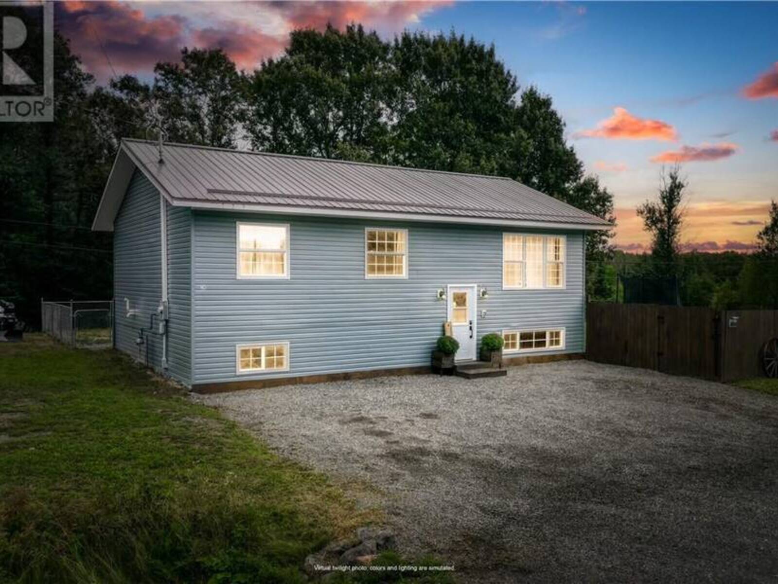 29 Pioneer Street W, Markstay-Warren, Ontario P0M 2G0