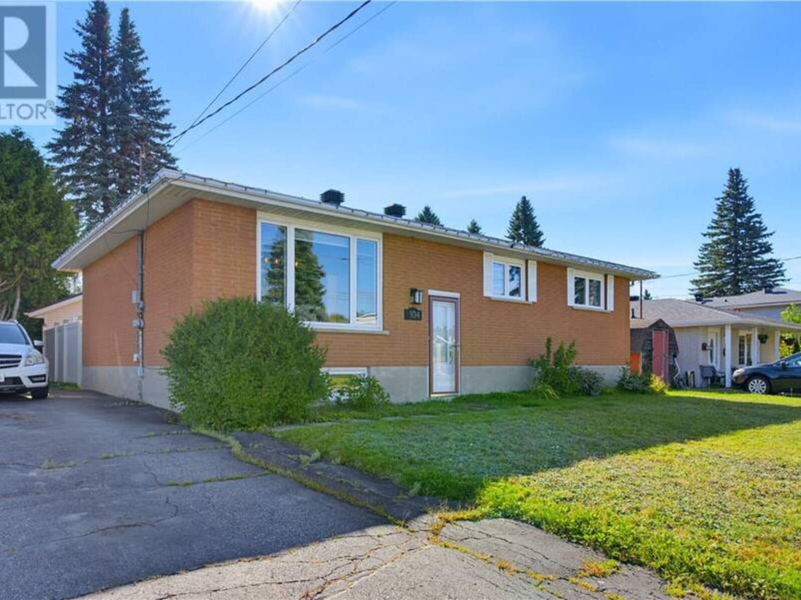 104 Newton Crescent, Greater Sudbury, Ontario P3L 1K4