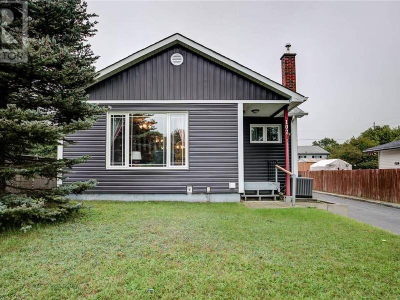102 Ash Street, Greater Sudbury, Ontario P0M 2C0
