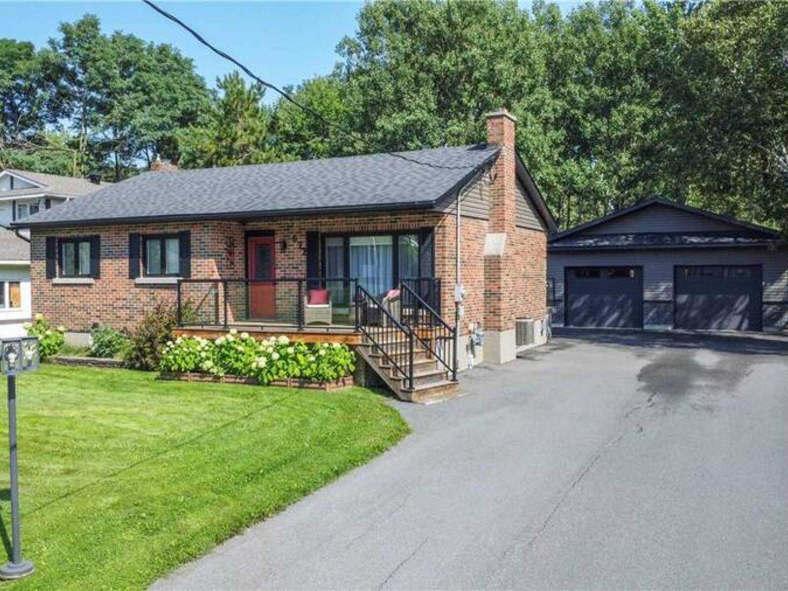 672 Lake Point Court, Greater Sudbury, Ontario P3E 6J2