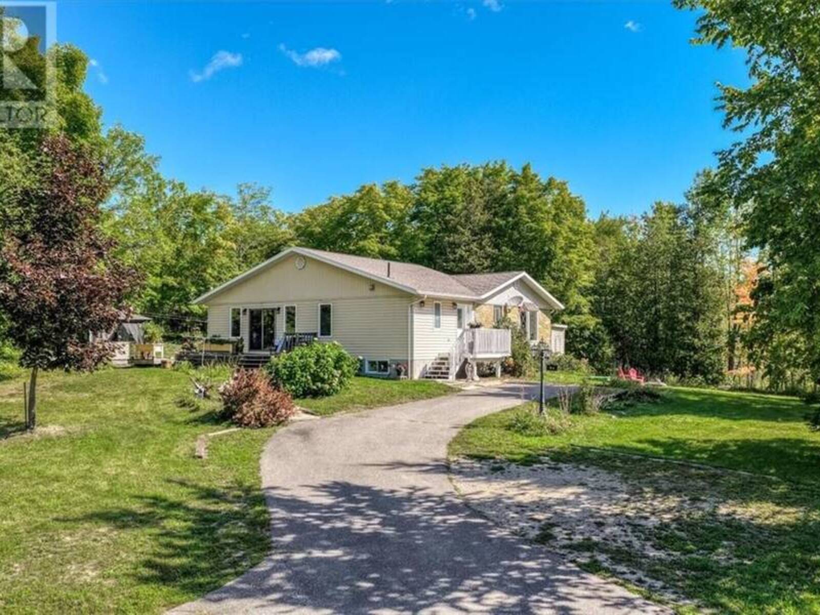 84 Holiday Haven Road, Assiginack, Ontario P0P 1N0