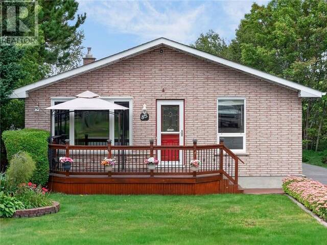 85 Ridgemount Avenue Greater Sudbury Ontario, P3B 3W4 - 3 Bedrooms Home For Sale