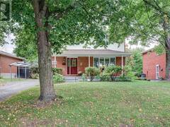 697 Camelot Drive Greater Sudbury Ontario, P3B 3M9