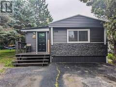 106 FALCON Greater Sudbury Ontario, P3P 0B4