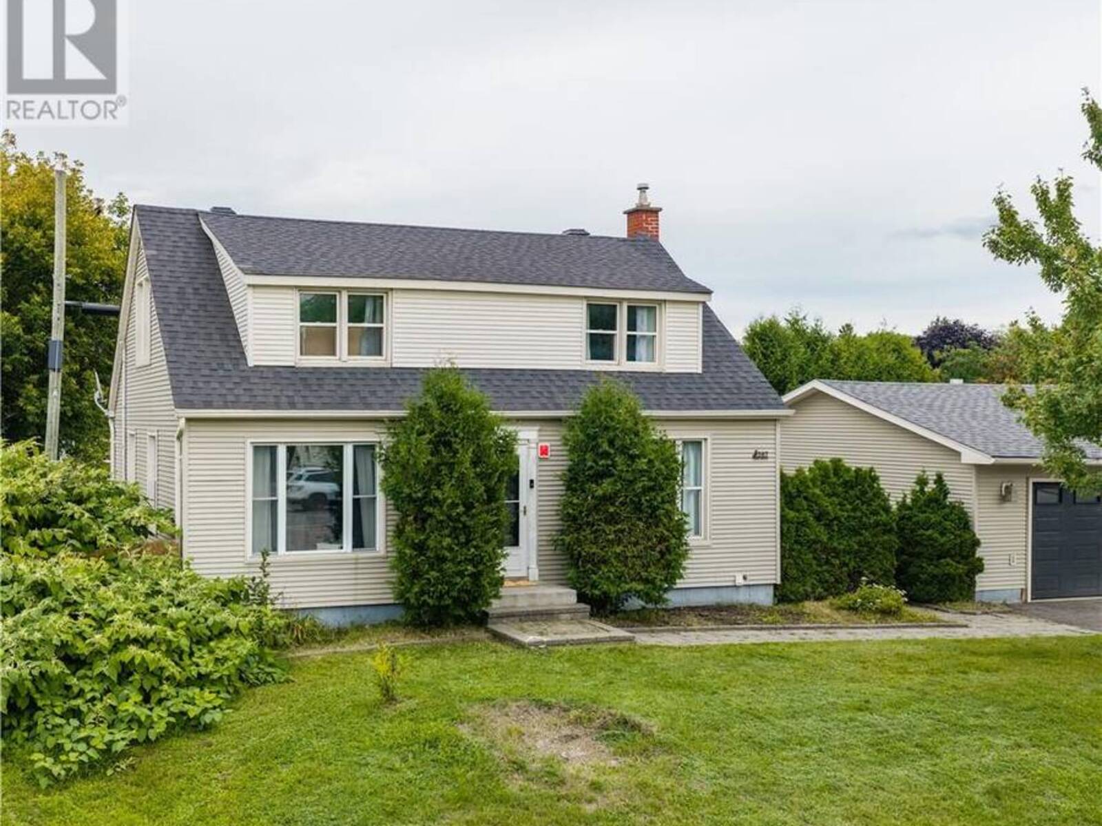 587 Main Street, Greater Sudbury, Ontario P3Y 1M9