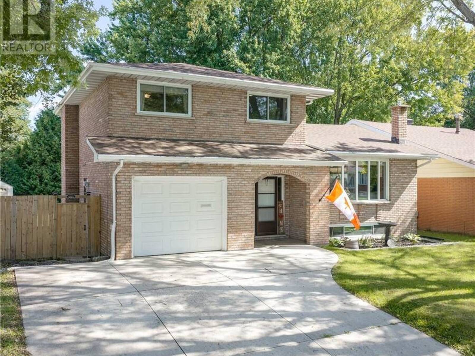 794 Auger Avenue, Greater Sudbury, Ontario P3A 4T2