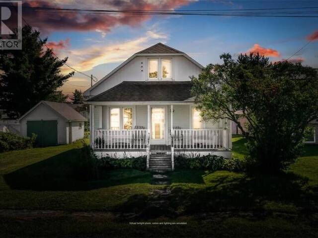 32 William Chelmsford Ontario, P0M 1L0 - 4 Bedrooms Home For Sale