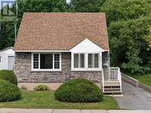 552 Pine Street | Greater Sudbury Ontario | Slide Image One