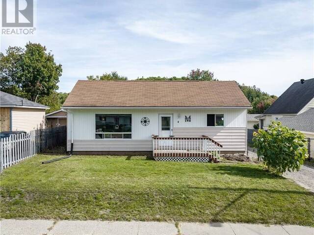 4 Campbell Street Greater Sudbury Ontario, P0M 2R0 - 3 Bedrooms Home For Sale